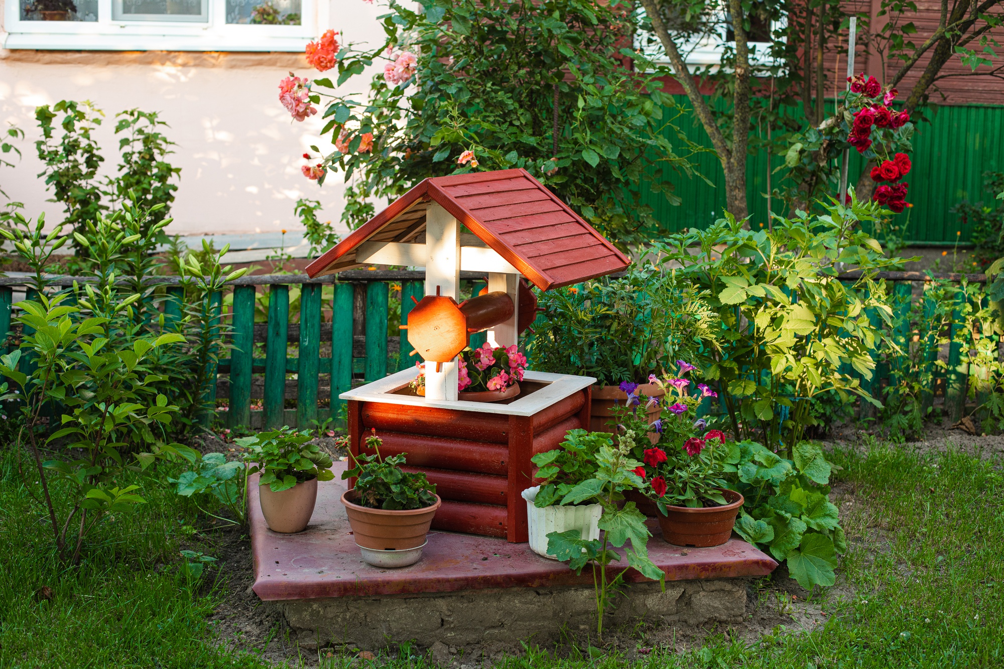 طراحی باغچه کوچک برای حیاط خانه